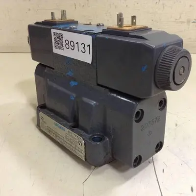USED VICKERS DG4V-3-6C-M-U-HL7-60-B13