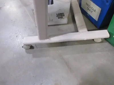 HERMAN MILLER WORK TABLE AND MIXED OFICE ACCESSORIES