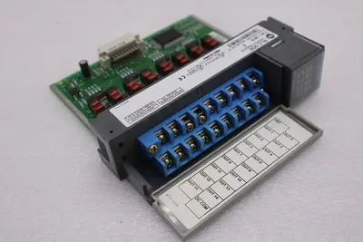 Allen Bradley 1746-OB16 Ser. D SLC 500 16-Point DC Output Module STOCK K-101-D