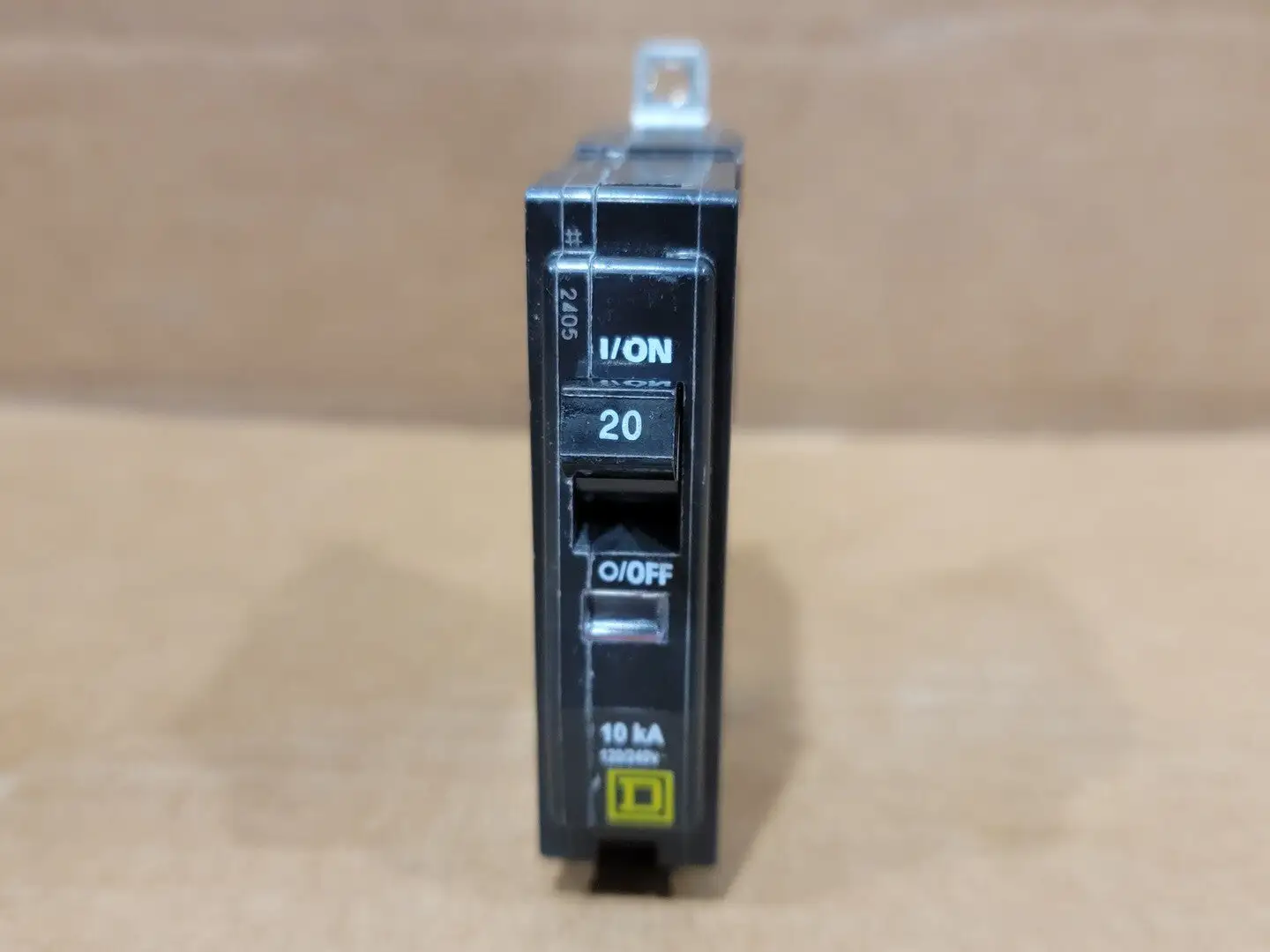 USED SQUARE D QOB120