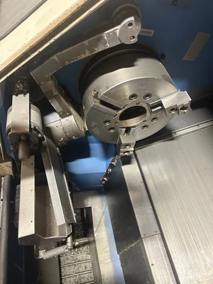 Hyundai HIT 30 S 2 Axis CNC Lathe