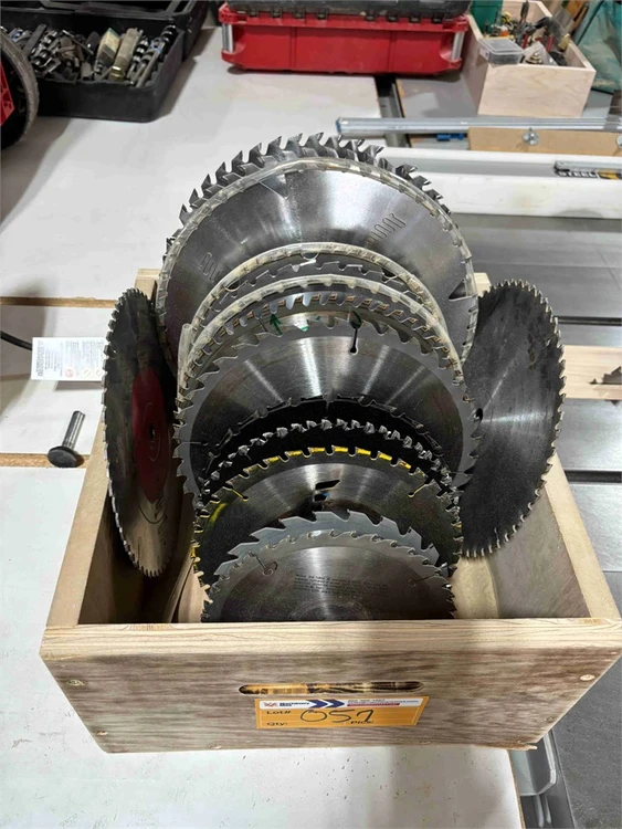 Used _UNKNOWN_ _UNKNOWN_ Saw Blades Colorado US | MachineryMax #1518820