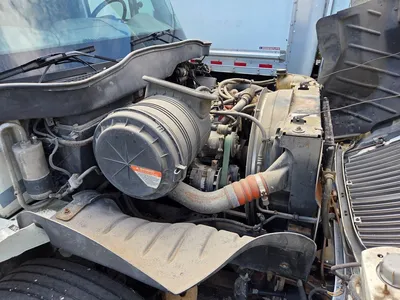 2005 INTERNATIONAL 4300 SBA 4X2 BOX TRUCK | Levy Recovery Group (14)