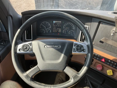 Used 2021 FREIGHTLINER CASCADIA 126 PT126064ST 6X4 Conventional trucks Michigan US | Miedema Asset Management Group #1413474