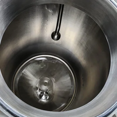 Tank Possessing Tank 1000 Lit. 316 S/S With CIP Spray Ball Bottom Mounted Mixer # 49886