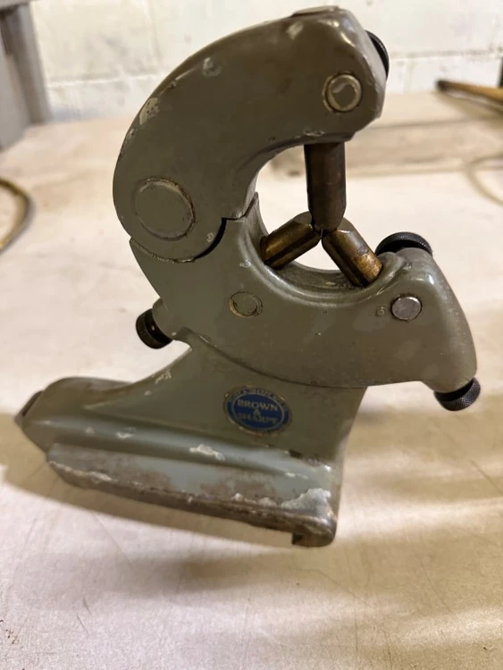 Used BROWN & SHARPE _UNKNOWN_ End Grinders Ohio US | McKean Machinery Sales #446155