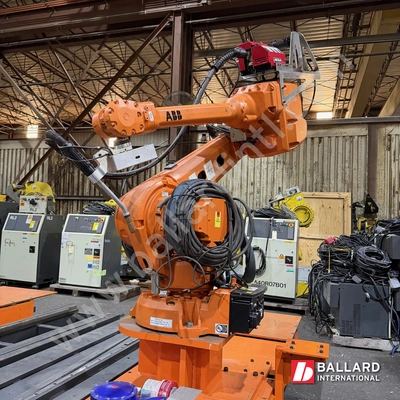 ABB IRB 4600-20/2.5 Welding Robot w/ IRC5 Controller & Lincoln R450 Weld Package