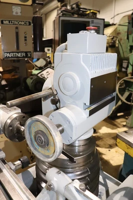 Cincinnati Milacron TM Tool & Cutter Grinder