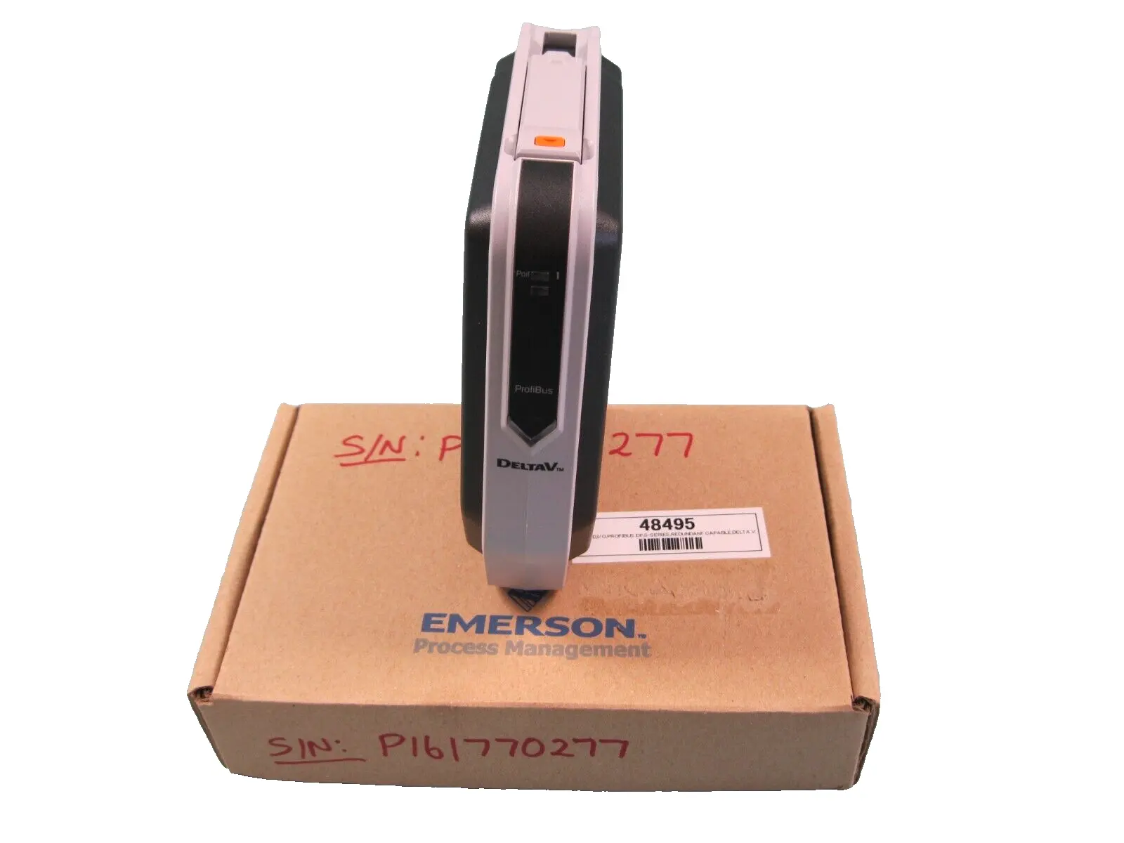 NEW Emerson KJ3243X1-BK1