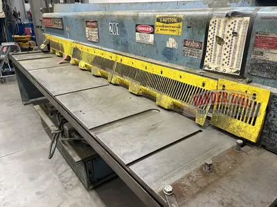 Used NIAGARA IF-10-1/4 Power Squaring Shears (Inch) Michigan US | Vander Ziel Machinery Sales #480522