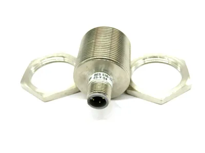 NEW BALLUFF BES-516-327-E5-Y-S4 INDUCTIVE SENSOR BES-516327E5YS4