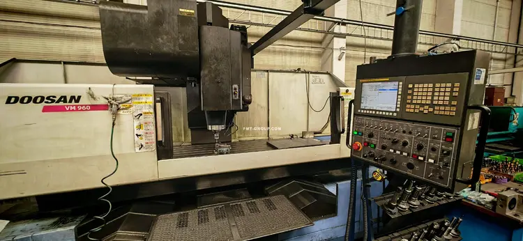 Used 2011 DOOSAN VM 960 Vertical Machining Centers SK | F.M.T. Group s.r.o. #1246000