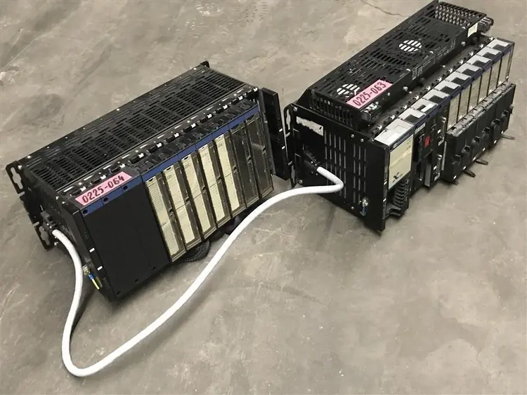 Used TELEMECANIQUE TSXRKN82FD SCHNEIDER RACK TSX 67 40 + CARDS Misc Electrical & Power Parts BE | Apt International N.V #363820