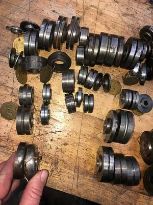 3045-700 WIRE / TUBE KNURLING, DECORATING, PATTERNING TURK’S HEAD MACHINE-TOOLING