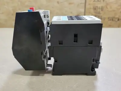 USED SIEMENS 3RT1026-1A