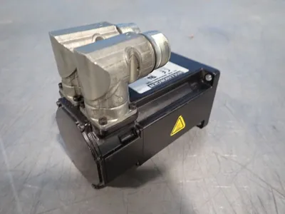 Used KOLLMORGEN AKM22EENBNDB00 Servo Motors | HGR 24 #730900