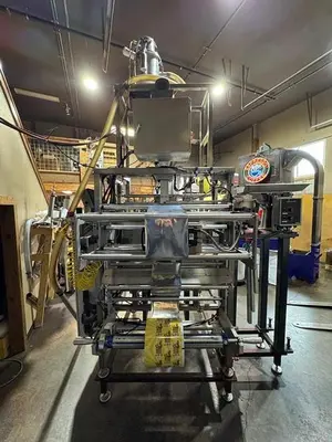 Unified Flex Hornet Vertical Form, Fill & Seal with Auger Filler