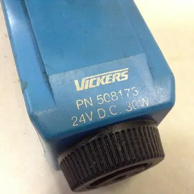 USED VICKERS DG4V3S2CMFTWLH560