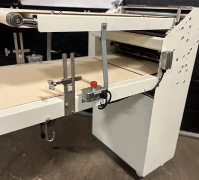 8-0141 Moline 330 Sheeter Donut Production Table