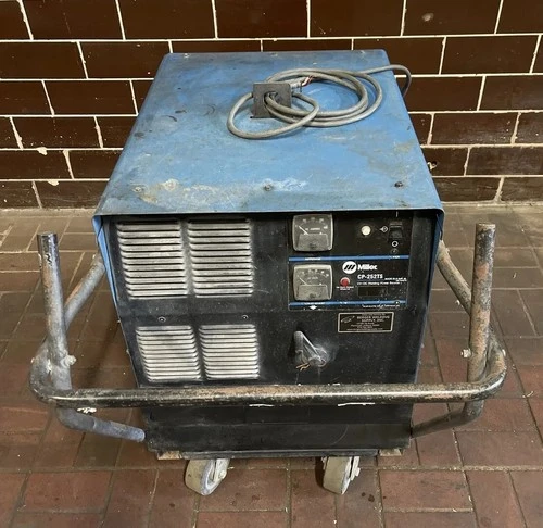 Used Miller 903785 Mig Welders | J&J Industrial Supply #546529