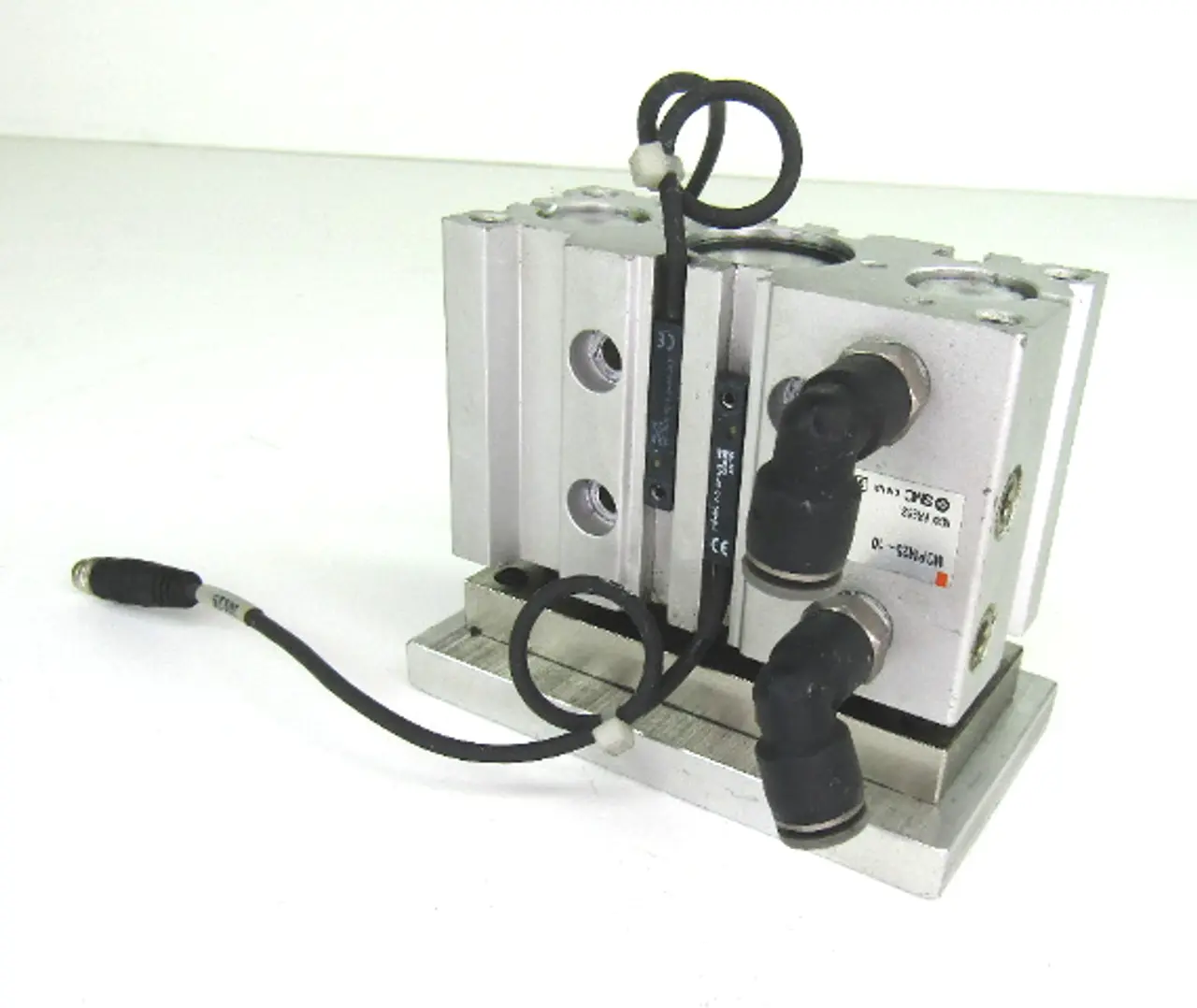 USED SMC MGPM25-10