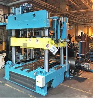 USED 2003 MECCANICA BERETTA MECCANICA BERETTA 4-POST TYPE PRESS