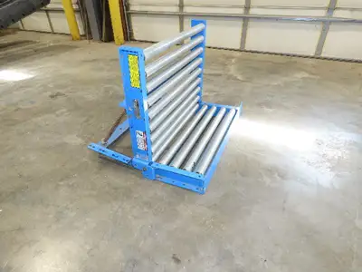 EMI 34" x 39" Spring Loaded Walk-Thru Gravity Conveyor Gate 1.9" Roller 31"BF