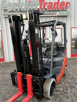 USED 2011 TOYOTA 8FGCU25