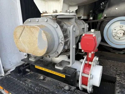 Used 2014 INTERNATIONAL 4300 VACMASTER Vacuum Truck Minnesota US | Carco Truck & Equipment #1514126