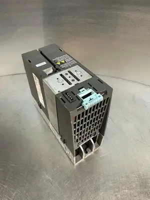 SIEMENS 6SL3210-1PB13-0AL0 / 6SL32101PB130AL0 A5E03945216 PM240-2 (7.5.5)