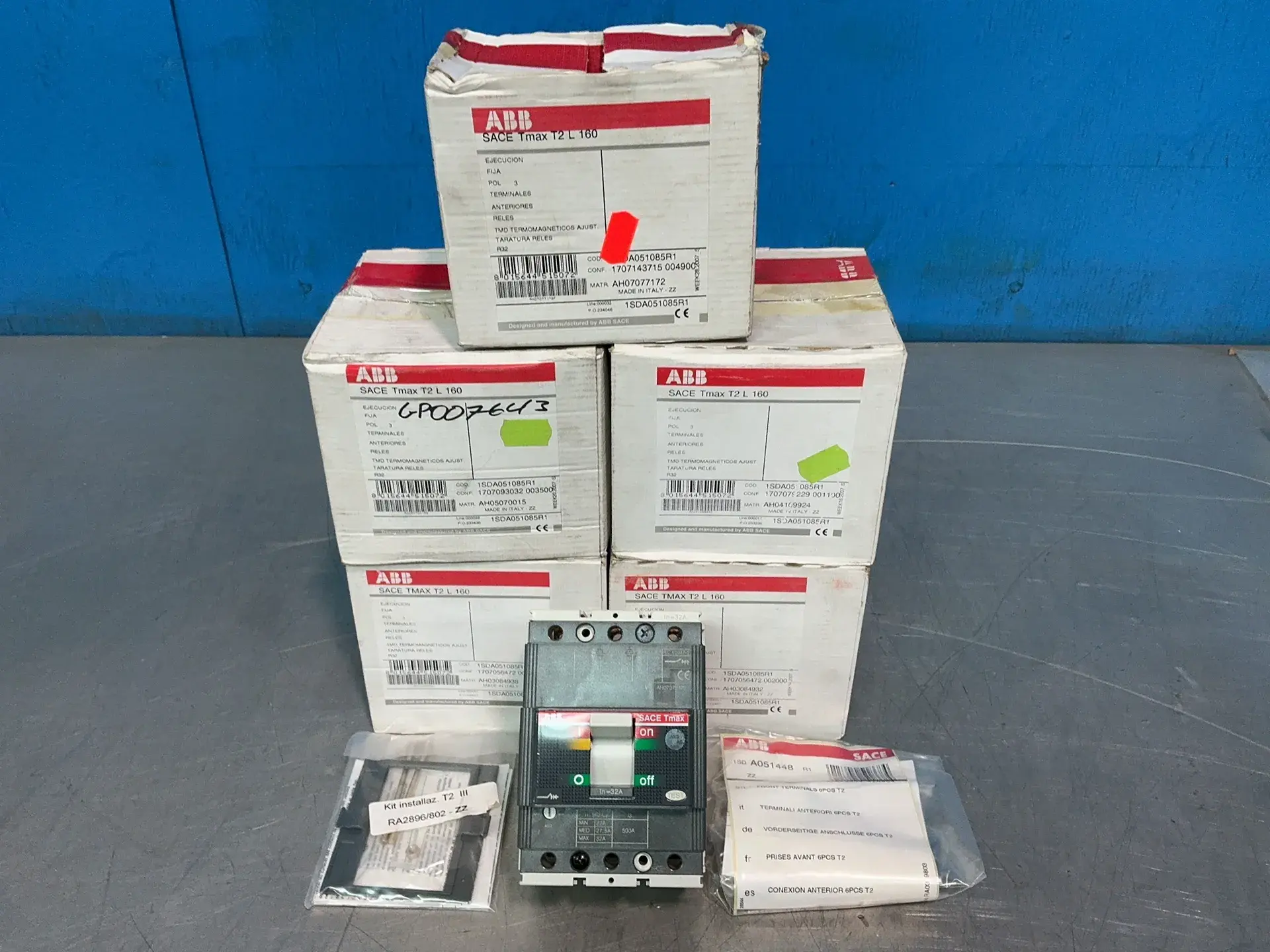 Used ABB TMAX T2L 160 Circuit Breakers Ohio US | HGR 24 #1455438