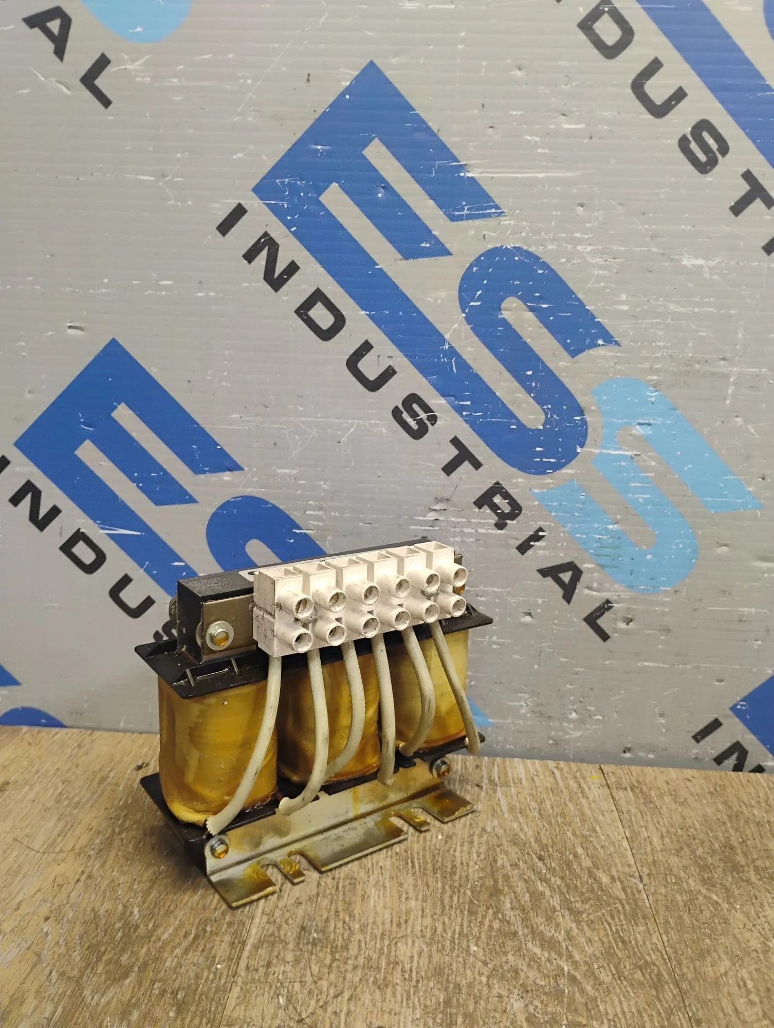 USED Allen Bradley 1321-3R18-A