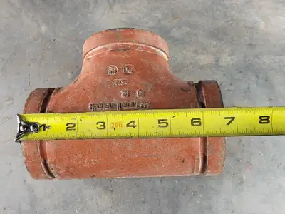 Grooved Tee 3-2, C-E=3.38 in
