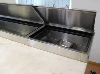 BISON BPT 67", 2 Door, Pizza Prep Table Refrigerator Commercial NSF