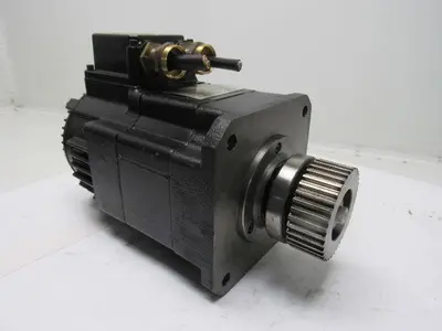 Okuma BL Motor BL-H100E-20T Servo Motor 2kw 2000 RPM 6P 8.4A 152V OSP Encoder