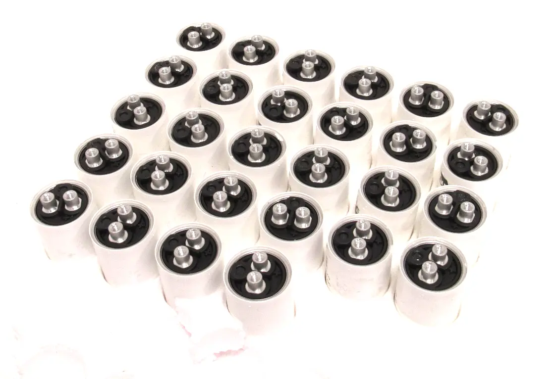 NEW LOT OF 28 UPE PEH169HA460AQ CAPACITORS 6000MF 25VDC
