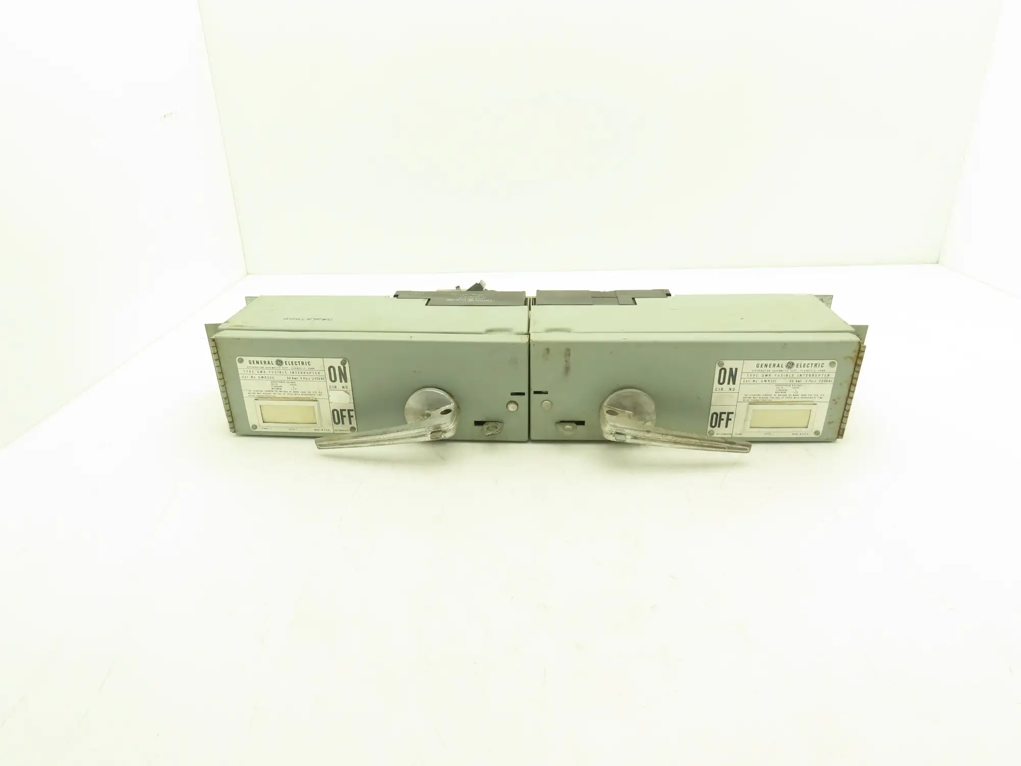 General Electric QMR321|QMR321-L Fusible Interrupter 30A 3Pole