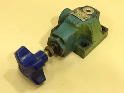USED VICKERS CGR02CK30