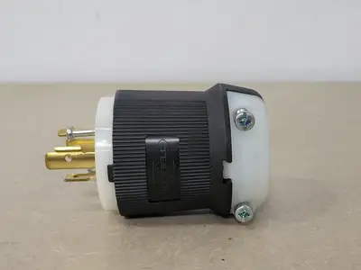 NEW HUBBELL HBL2431