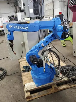 USED 2014 YASKAWA MOTOMAN MA1900