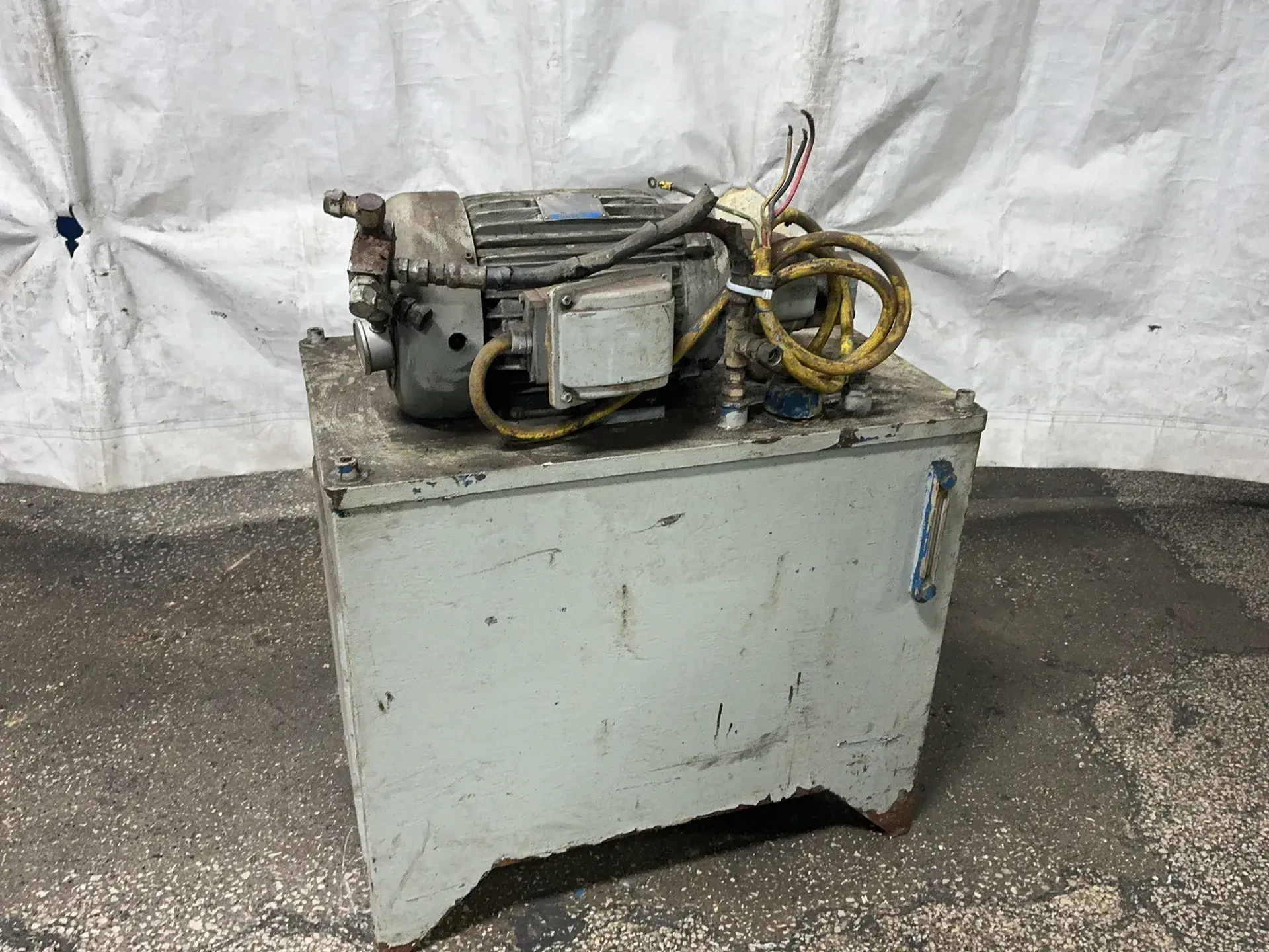 70 Gal Hydraulic Unit