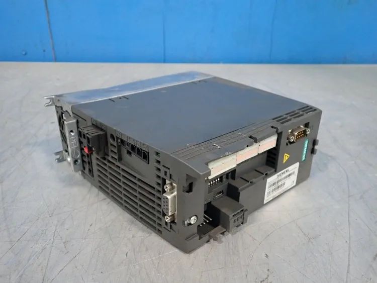 Used SIEMENS 6SL32101KE143UP1 Power Converters - Battery Chargers Ohio US | HGR 24 #751950