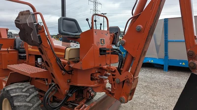 USED 1987 DITCH WITCH 5010DD