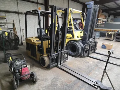 Used _UNKNOWN_ _UNKNOWN_ 3-Wheel Sit down Electric Counterbalance Forklifts Texas US | IRS Auction #1326025