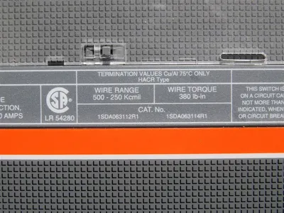 ABB Tmax T7L-D 1200 M Molded Case Switch 600V 3 Pole 50-60 Hz 40°C Used