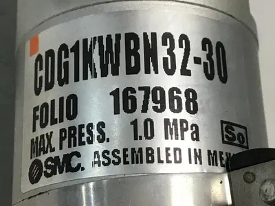 USED SMC CDG1KWBN32-30