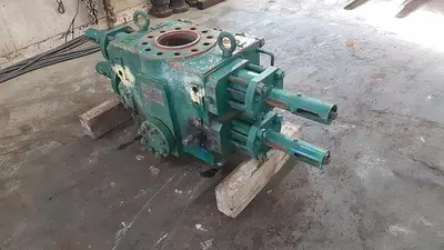 USED HYDRIL SENTRY 7 1/16" 5M DOUBLE RAM BOP