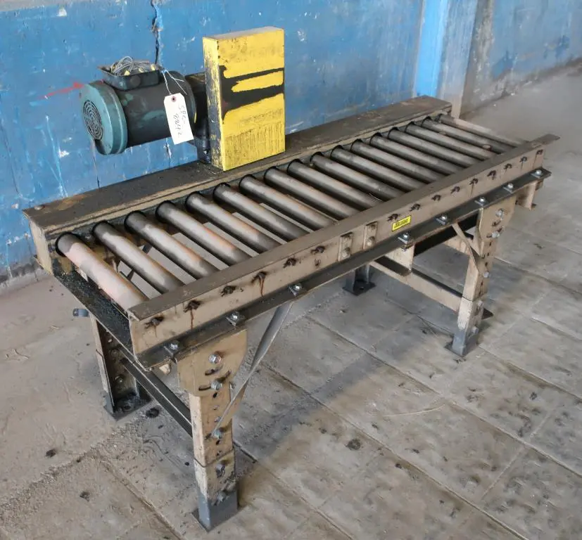 SPC8842  Conveyor 14.5" wide x 60" long size Matthews powered roller conveyor CS