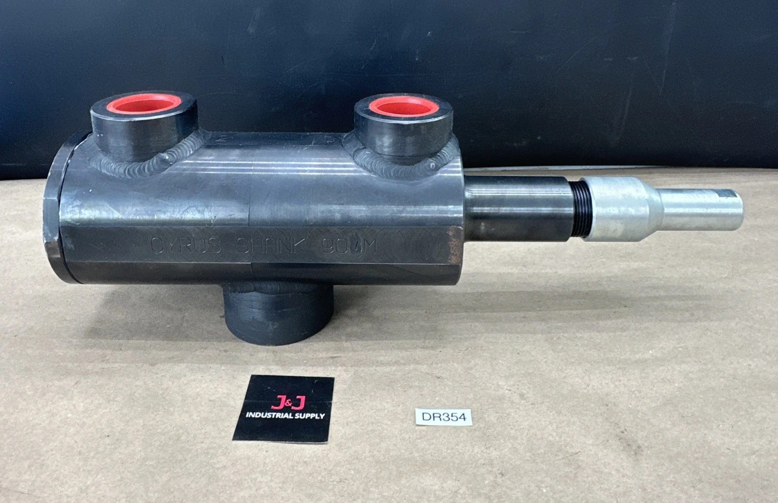 NEW Cyrus Shank 901M