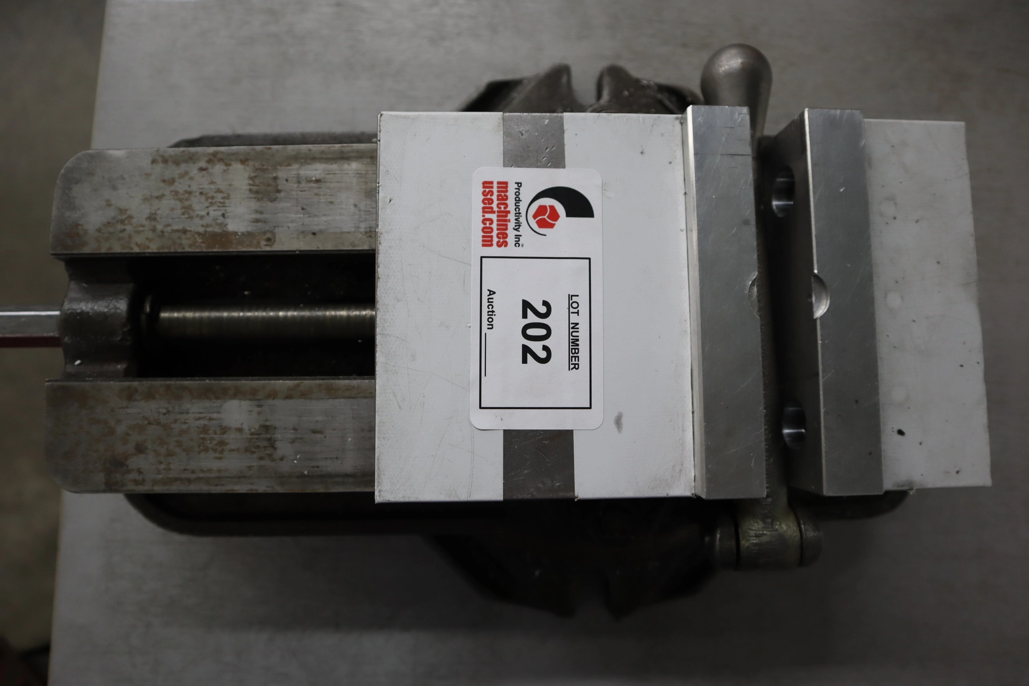 Used KURT WORKHOLDING SOLUTIONS D675 Vises Minnesota US | Machinesused.com #1383924